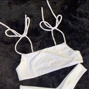 Blackbough stacy shoulder tie bikini top